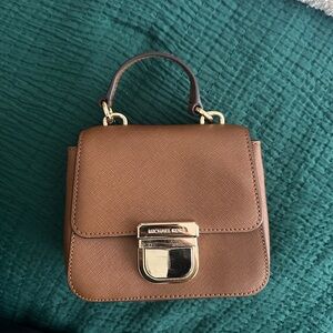 Michael Kors Mini Crossbody Bag